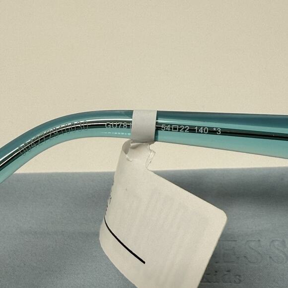 GUESS GU7811 84B Women’s Cat Eye Sunglasses Blue 54mm Gradient Lens New - Picture 7 of 9